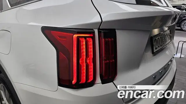 Kia Sorento 2020 — Photo 24/34