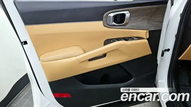Kia Sorento 2020 — Photo 31/34