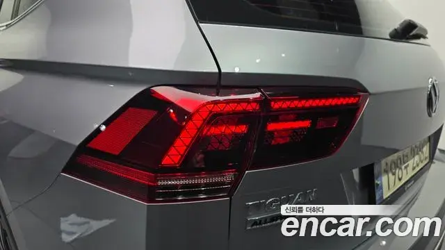 Volkswagen Tiguan Allspace 2020 — Şəkil 19/32