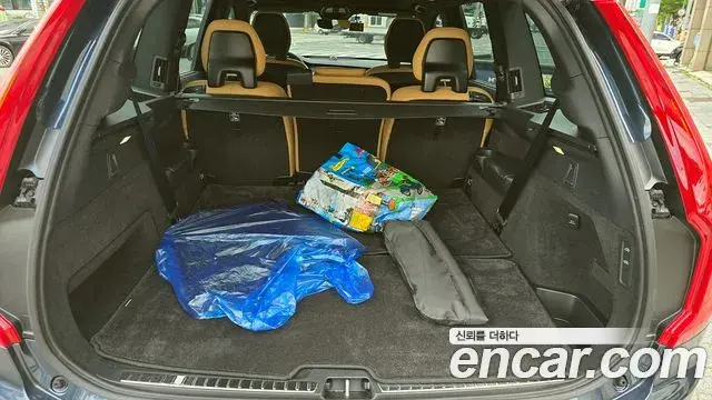 Volvo XC90 2024 — Photo 18/18