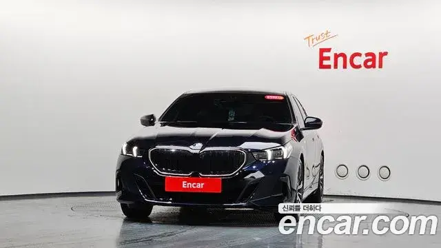 BMW 5 Series 2025 — Şəkil 22/44