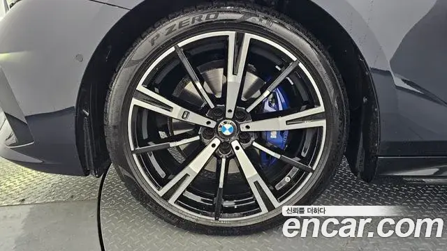 BMW 5 Series 2025 — Şəkil 29/44