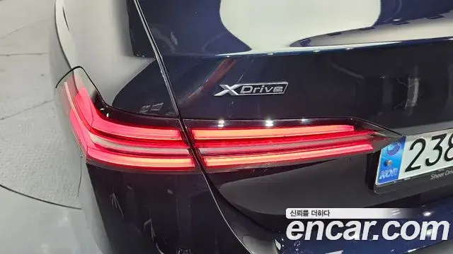 BMW 5 Series 2025 — Şəkil 11/44