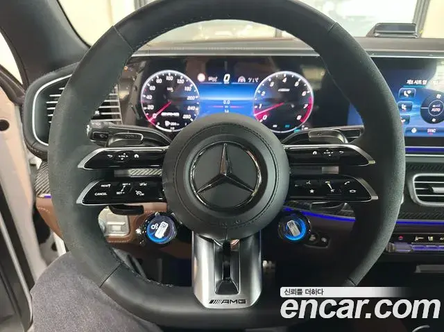 Mercedes-Benz GLE-Class 2025 — Photo 17/20