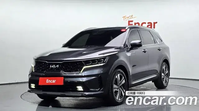 Kia Sorento 2023 — Фото 1/20