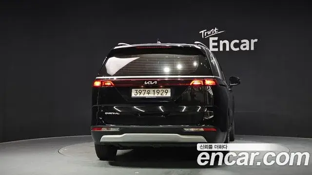 Kia Carnival 2022 — Фото 4/20
