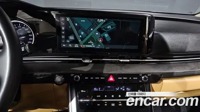 Kia Carnival 2022 — Фото 15/20