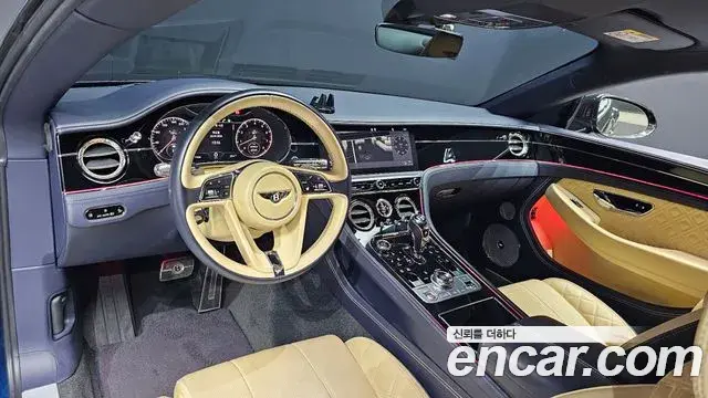 Bentley Continental GT 2019 — Photo 5/30