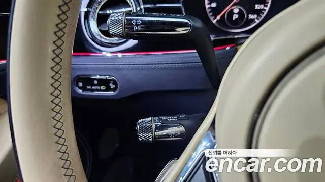 Bentley Continental GT 2019 — Photo 15/30