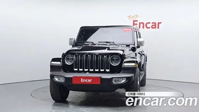 Jeep Wrangler 2021 — Фото 3/20