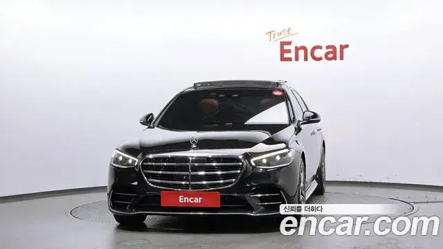 Mercedes-Benz S-Class 2022 — Photo 14/20
