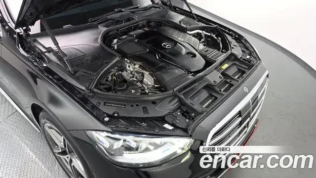 Mercedes-Benz S-Class 2022 — Photo 3/20