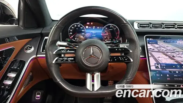Mercedes-Benz S-Class 2022 — Photo 8/20