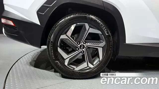 Hyundai The New Tucson 2022 — Фото 5/20