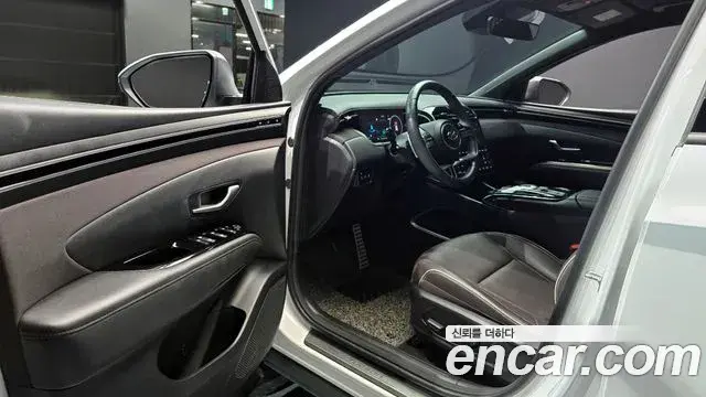Hyundai The New Tucson 2022 — Фото 10/20