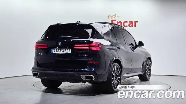 BMW X5 2025 — Фото 2/20