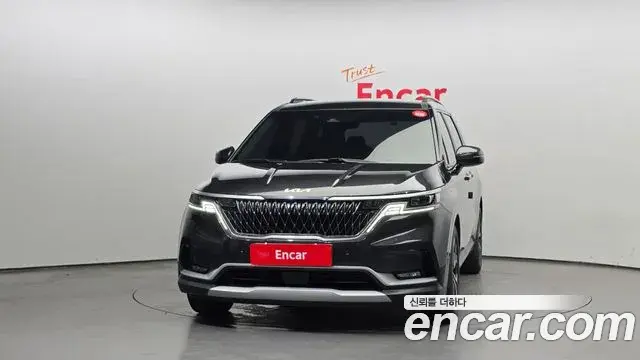 Kia Carnival 2023 — Фото 3/20