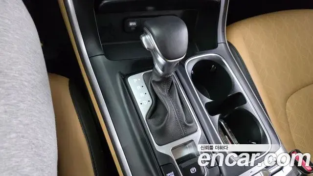Kia Carnival 2023 — Фото 9/20
