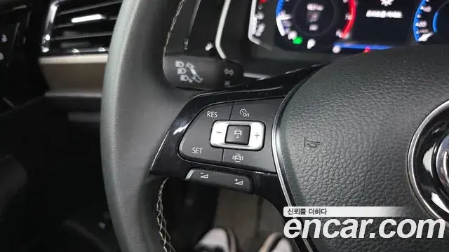 Volkswagen Jetta 2021 — Şəkil 30/32
