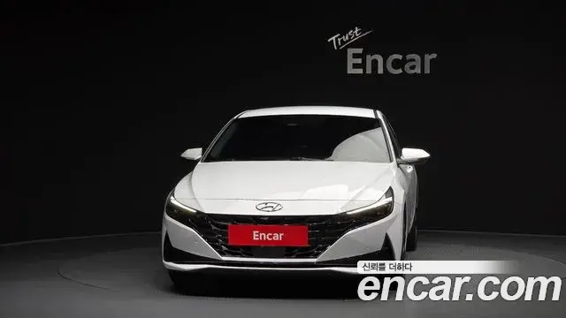 Hyundai The New Avante Hybrid 2021 — ფოტო 11/20