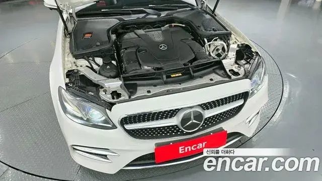 Mercedes-Benz E-Class 2018 — Фото 6/20