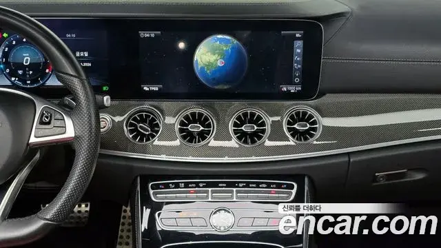 Mercedes-Benz E-Class 2018 — Фото 19/20