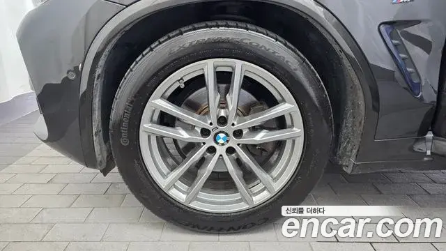 BMW X4 2020 — ფოტო 13/35