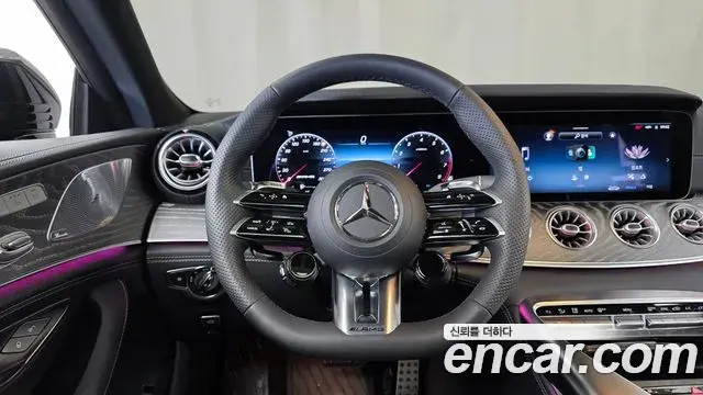 Mercedes-Benz AMG GT 2024 — Photo 26/34
