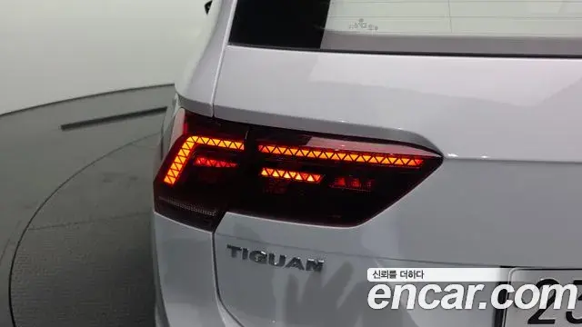 Volkswagen Tiguan 2020 — Şəkil 5/34