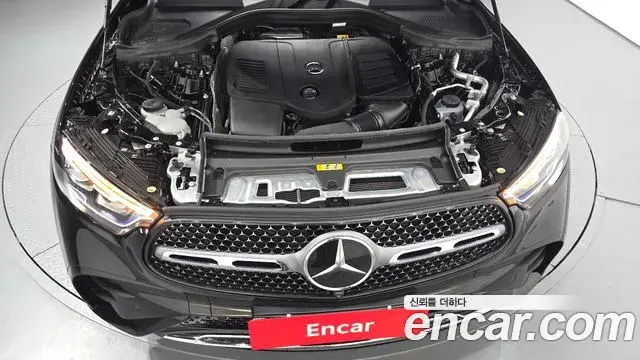 Mercedes-Benz GLC-Class 2025 — Photo 11/33