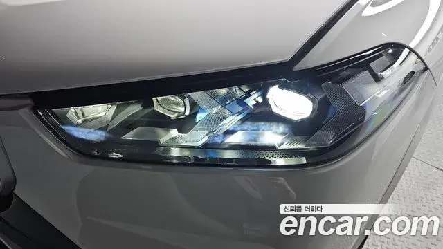 BMW X5 2025 — Photo 8/33