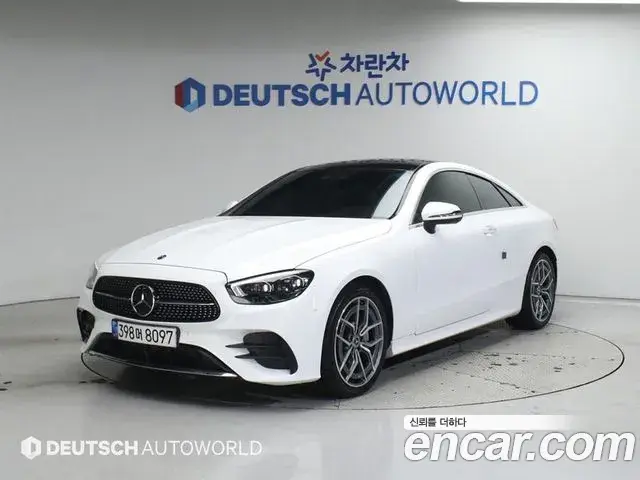 Mercedes-Benz E-Class 2022 — Фото 20/20