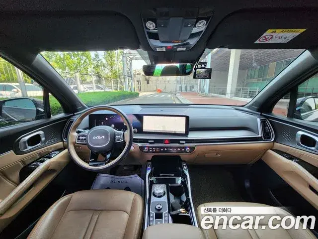 Kia Sorento 2023 — Photo 4/20