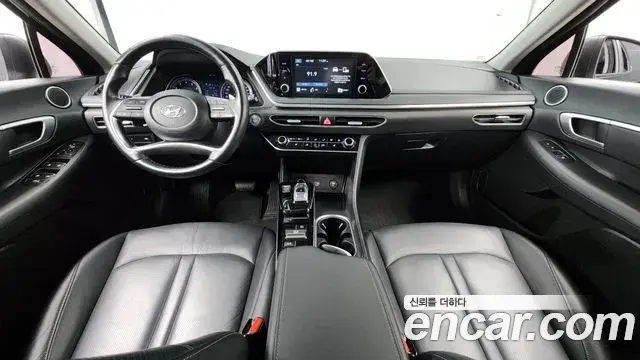 Hyundai Sonata 2019 — Фото 6/20