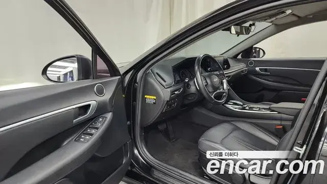 Hyundai Sonata 2019 — Фото 9/20