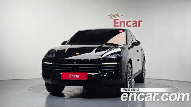 Porsche Cayenne 2023 — Şəkil 34/38