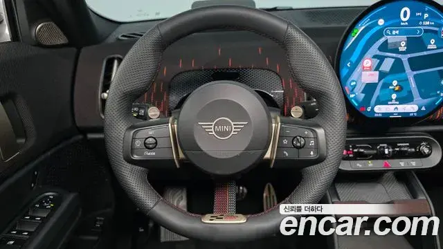 Mini Cooper S Countryman 2025 — Фото 15/20