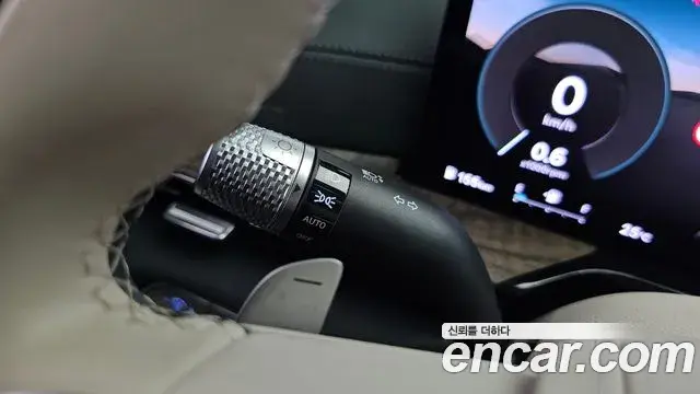 Genesis GV80 2023 — ფოტო 24/39