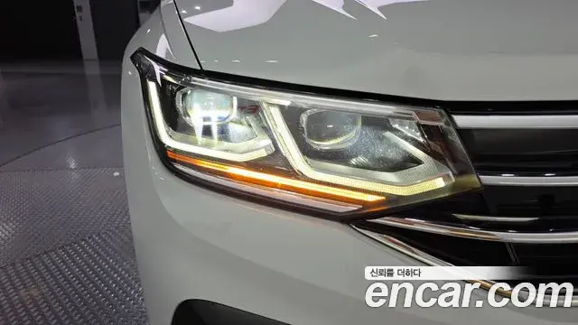 Volkswagen Tiguan 2022 — Photo 33/33