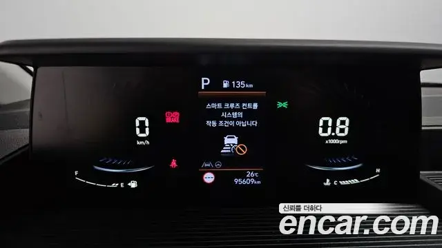 Hyundai Staria 2023 — Фото 8/20