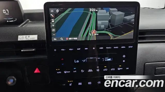 Hyundai Staria 2023 — Фото 14/20