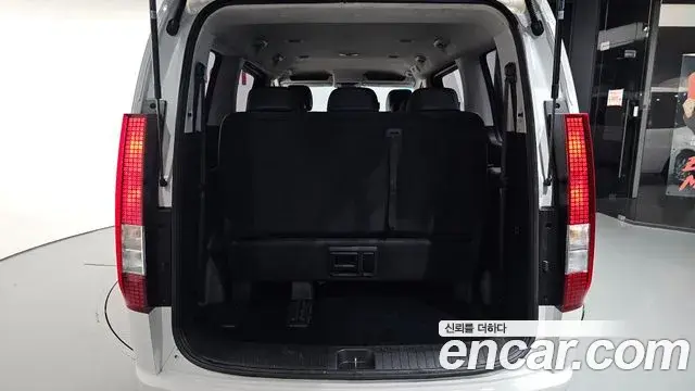 Hyundai Staria 2023 — Фото 20/20