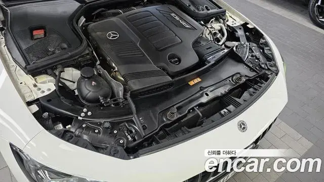 Mercedes-Benz AMG GT 2019 — Şəkil 29/31