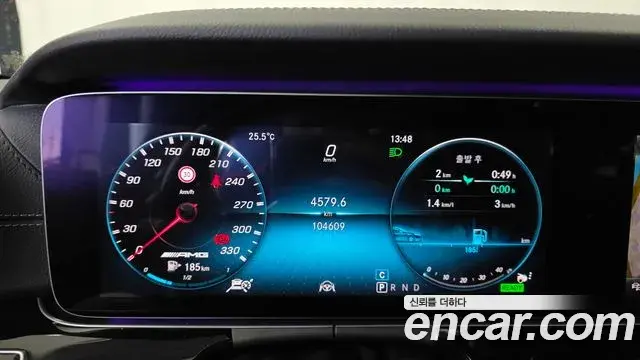 Mercedes-Benz AMG GT 2019 — Şəkil 20/31