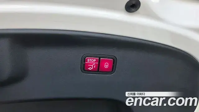 Mercedes-Benz AMG GT 2019 — Şəkil 27/31