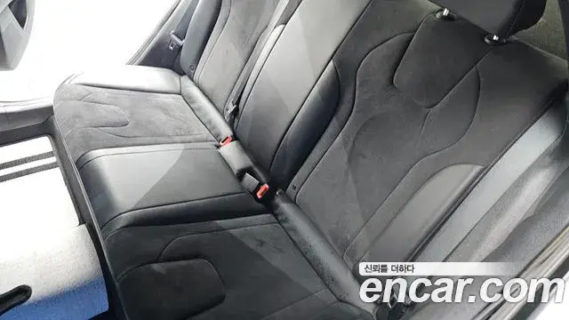 Hyundai The New Avante Hybrid 2022 — ფოტო 32/33