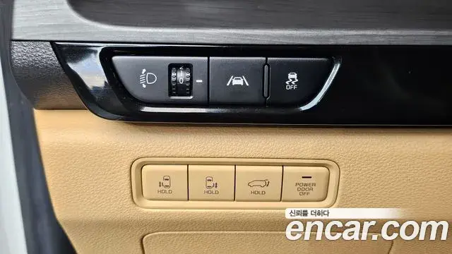 Kia Carnival 2020 — Фото 14/20
