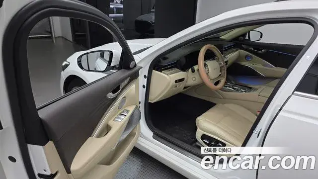 Kia The K9 2021 — Photo 8/20