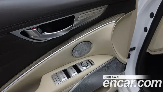 Kia The K9 2021 — Photo 11/20