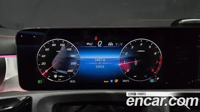 Mercedes-Benz CLA-Class 2024 — Фото 7/20